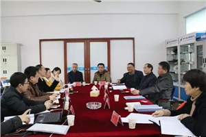 熱烈慶祝我司PVDF大規(guī)格板材專利轉(zhuǎn)化推進(jìn)項目驗收圓滿成功！